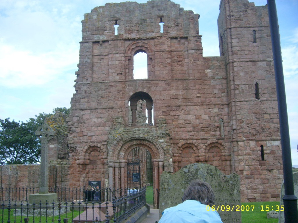 Priory ruins photo by Emily Cotgrave