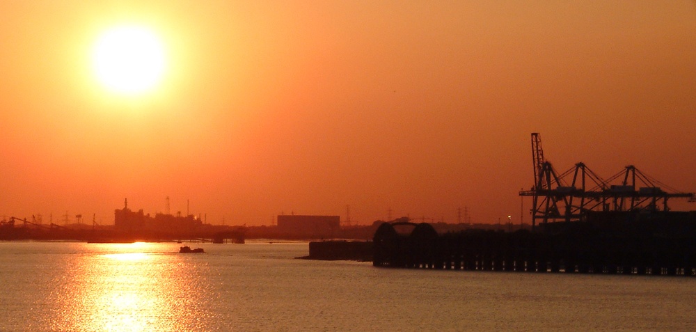 Sunset on the Thames at Gravesend