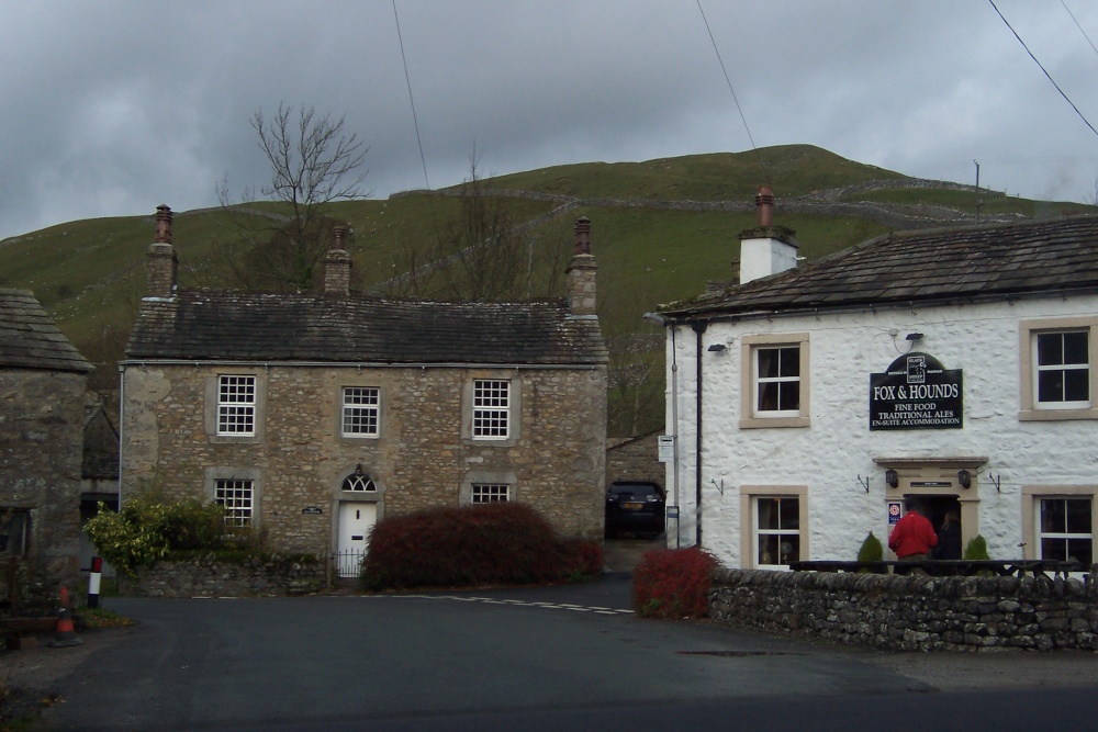 Photograph of Fox & Hounds Inn, Starbotton
