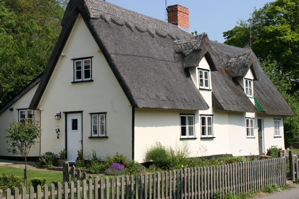 Photograph of Roadside cottage