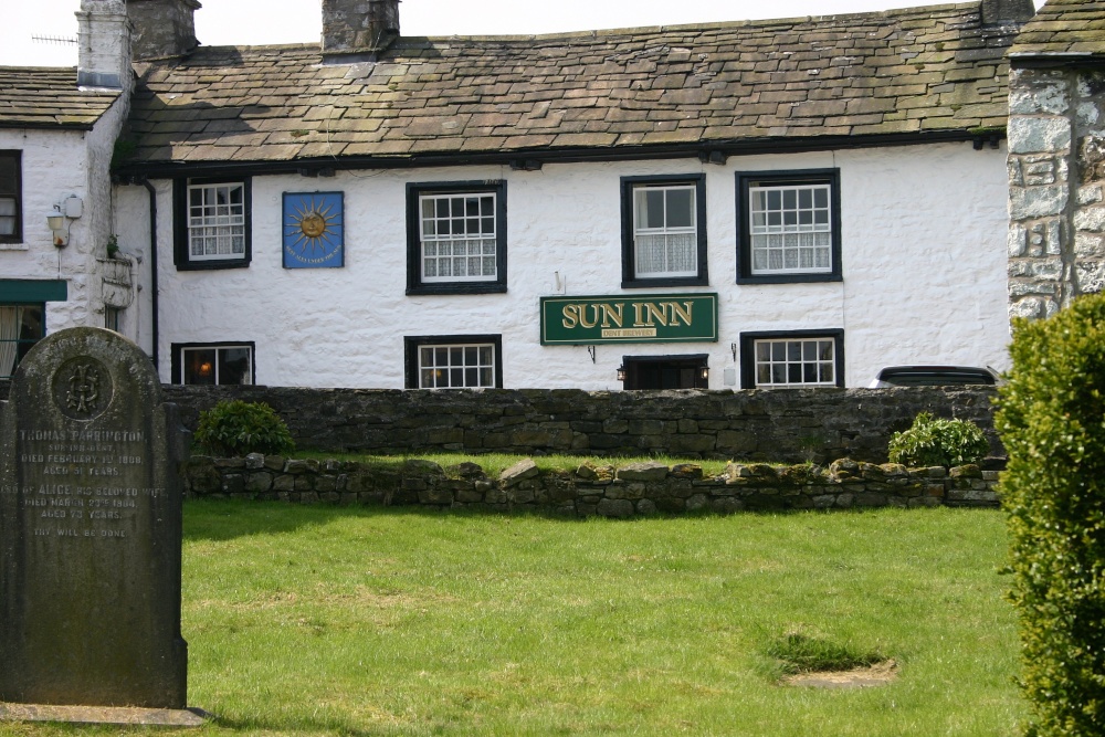 Photograph of The Sun Inn from the churchyard