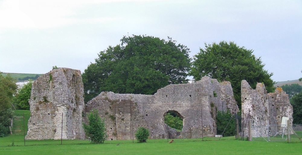 Lewes Priory photo by Ian Roden