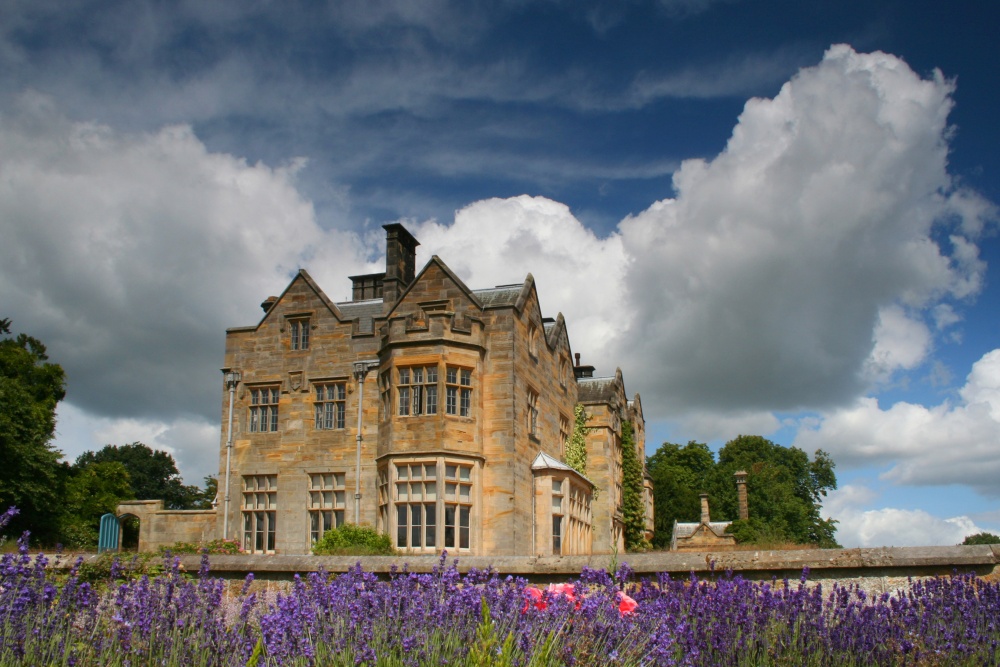 Scotney House photo by Nick Chillingworth Lrps