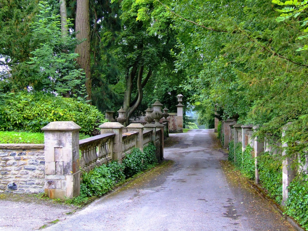Entrance to the Thornbridge estate, Great Longstone