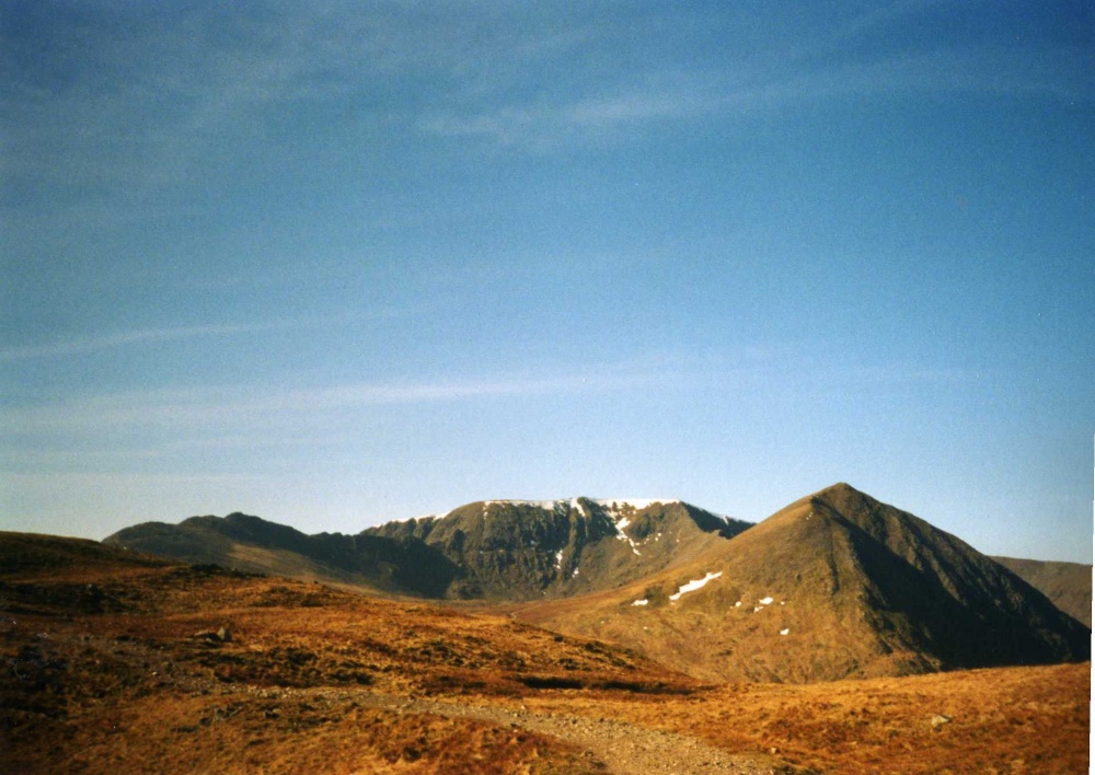 Approaching Hellvelyn