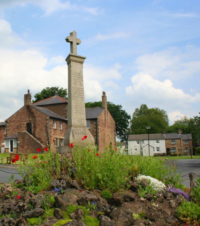 Hurst Green Cenotaph