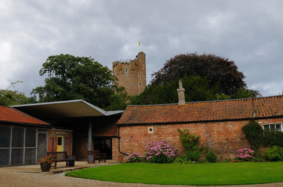 Caister Castle Ruins and Car Museum August 2008