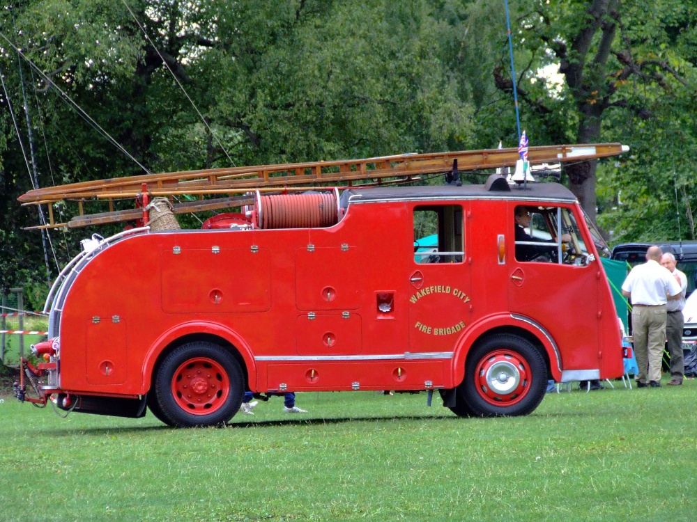 Old fire engine