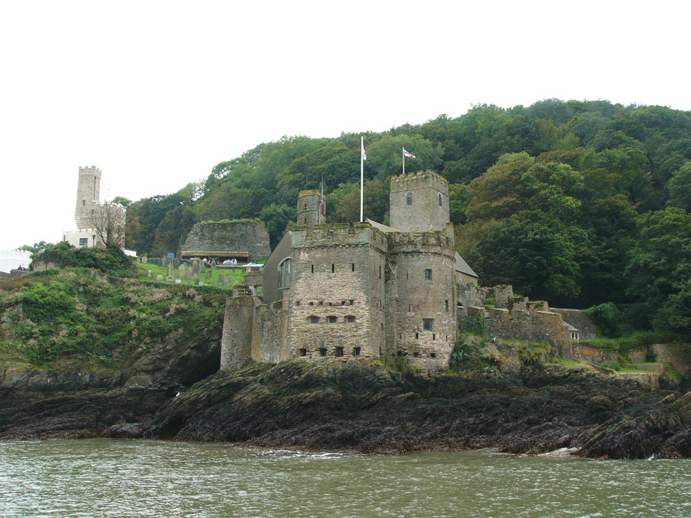 Dartmouth castle photo by Bpeters