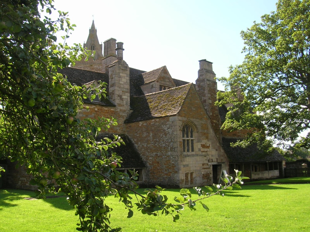 Lyddington Bede House, August 2006