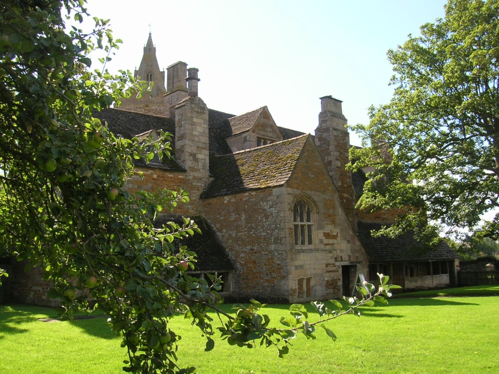 Photograph of Lyddington Bede House, August 2006
