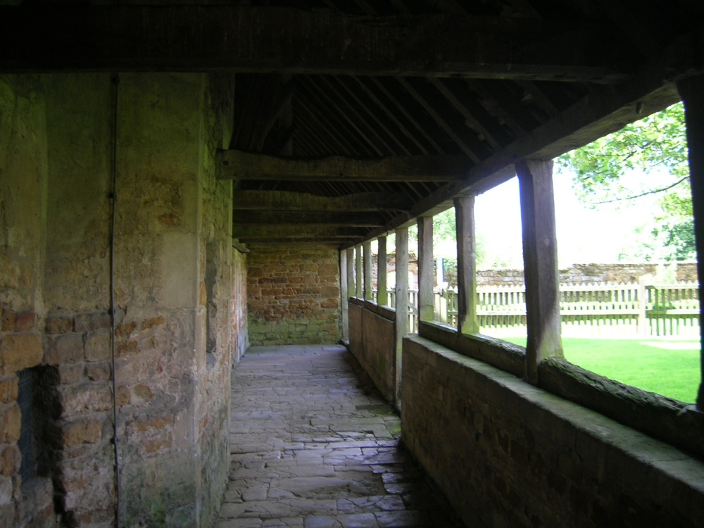 Lyddington Bede House, August 2006 photo by Joy Heatherley