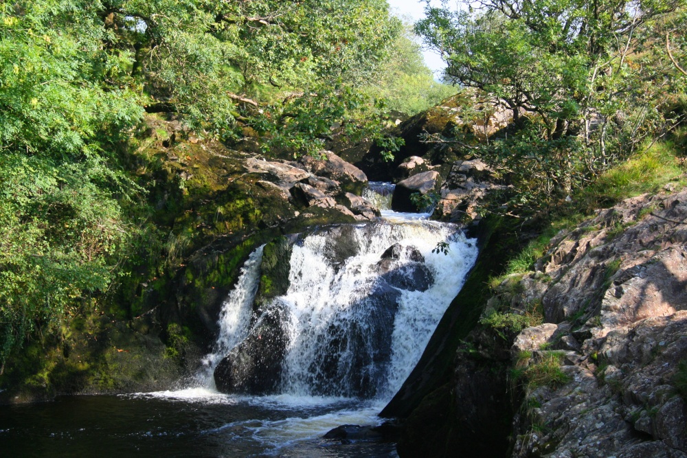Ingleton Falls photo by Sue Bristo