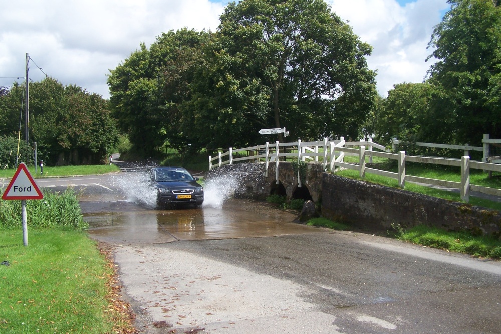 Photograph of Ford in a Ford in Tarrant Monkton