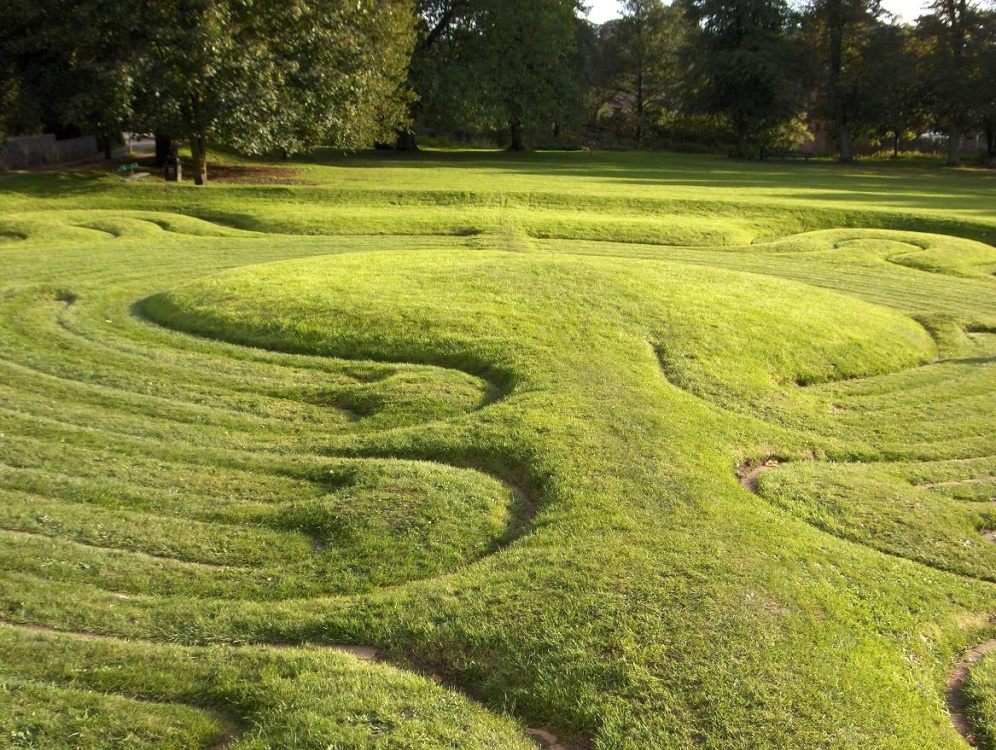 Turf labyrinth at Saffron Walden