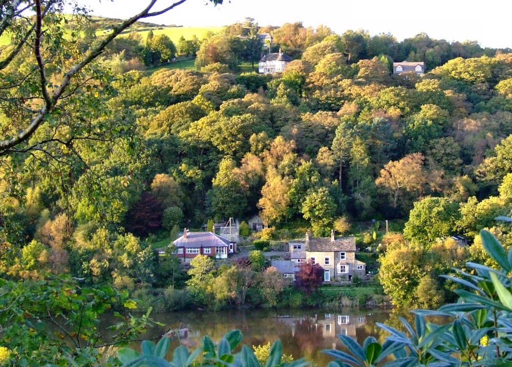 Photograph of Houses on the far bank of the reservoir