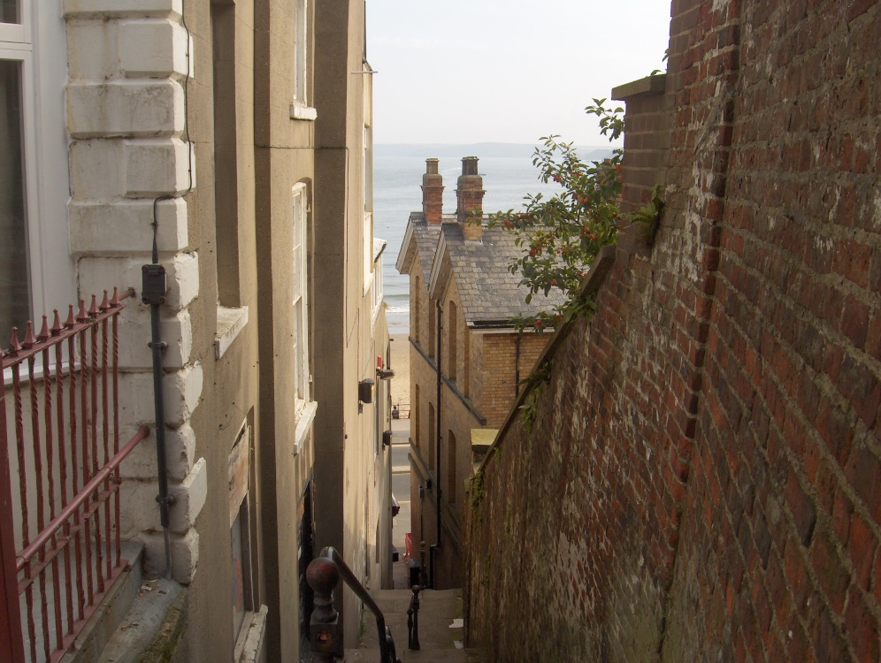 Steep streets and narrow alleys - Scarborough