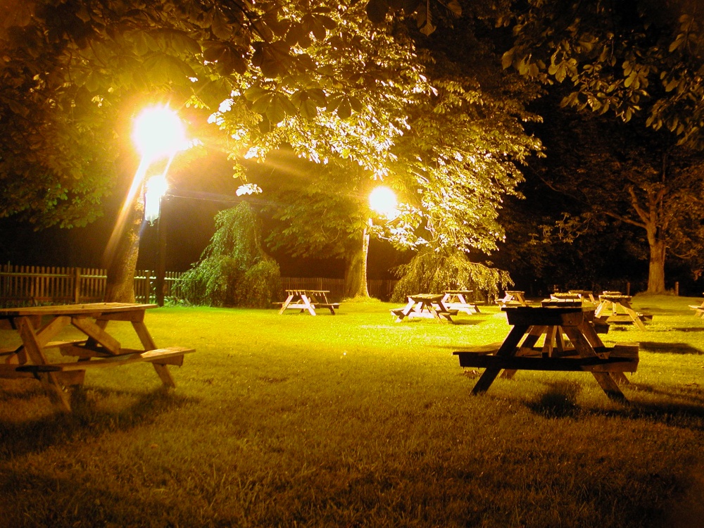 Blackboys Inn at night