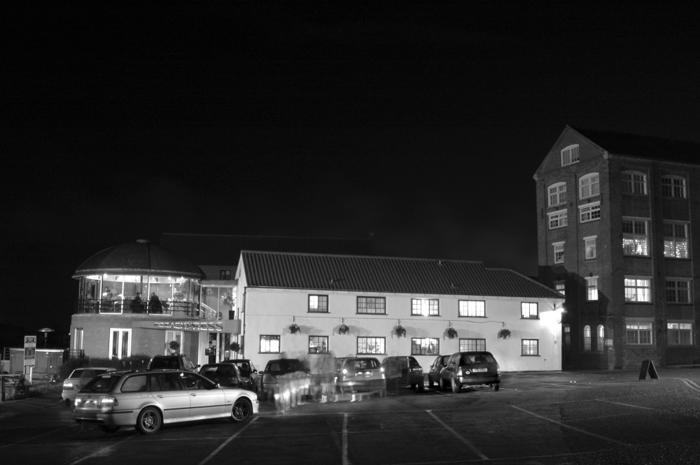 Pizza Express at Night