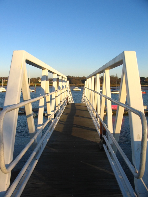 Hamble - gangway
