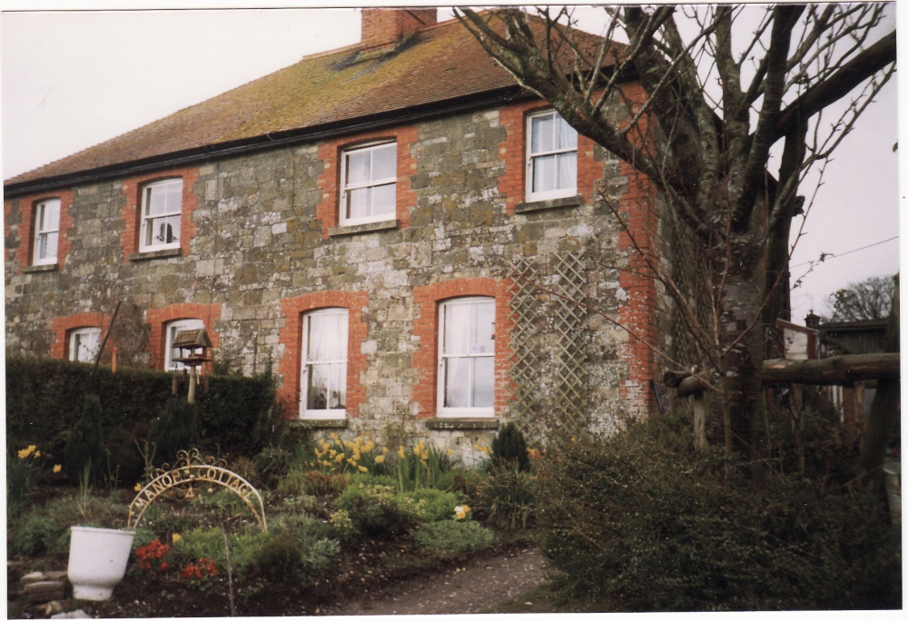 Photograph of Manor Cottage
