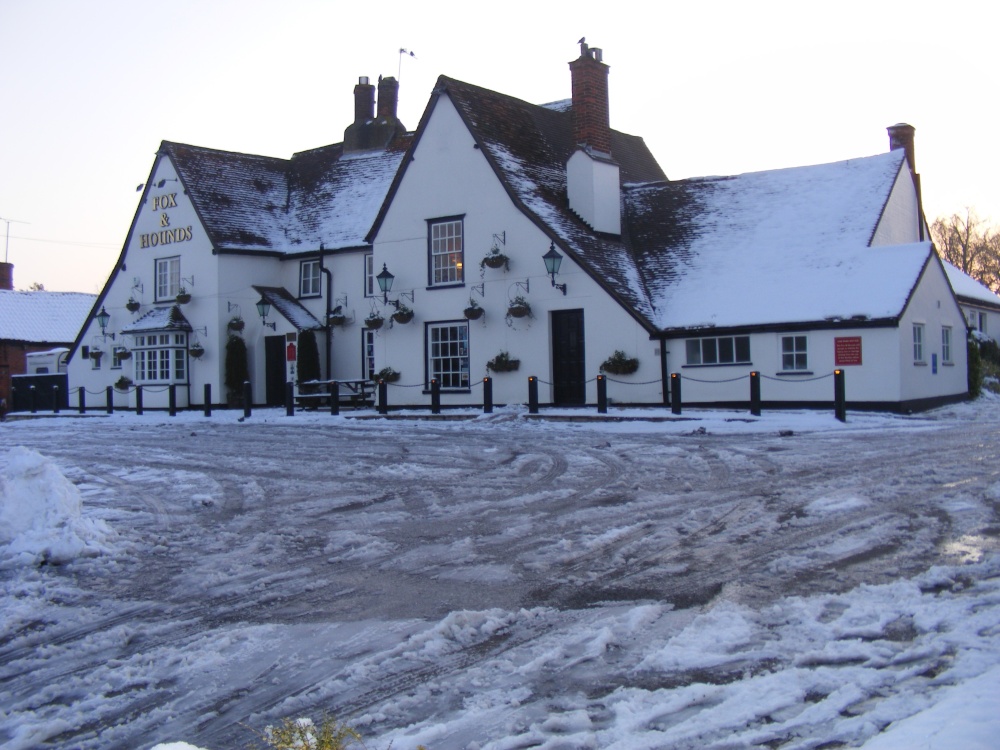 Fox & Hounds public house