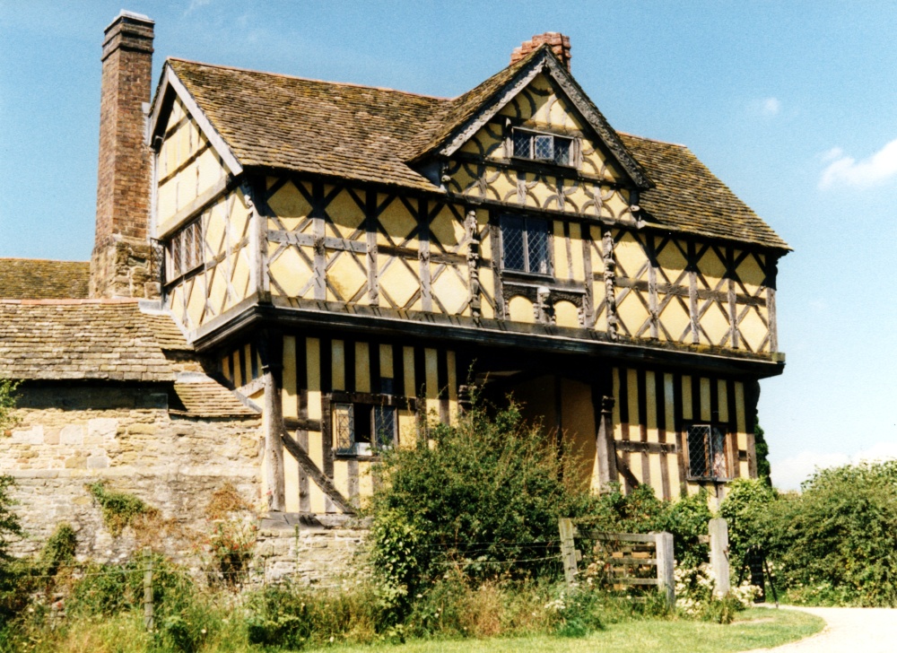 Stokesay Castle