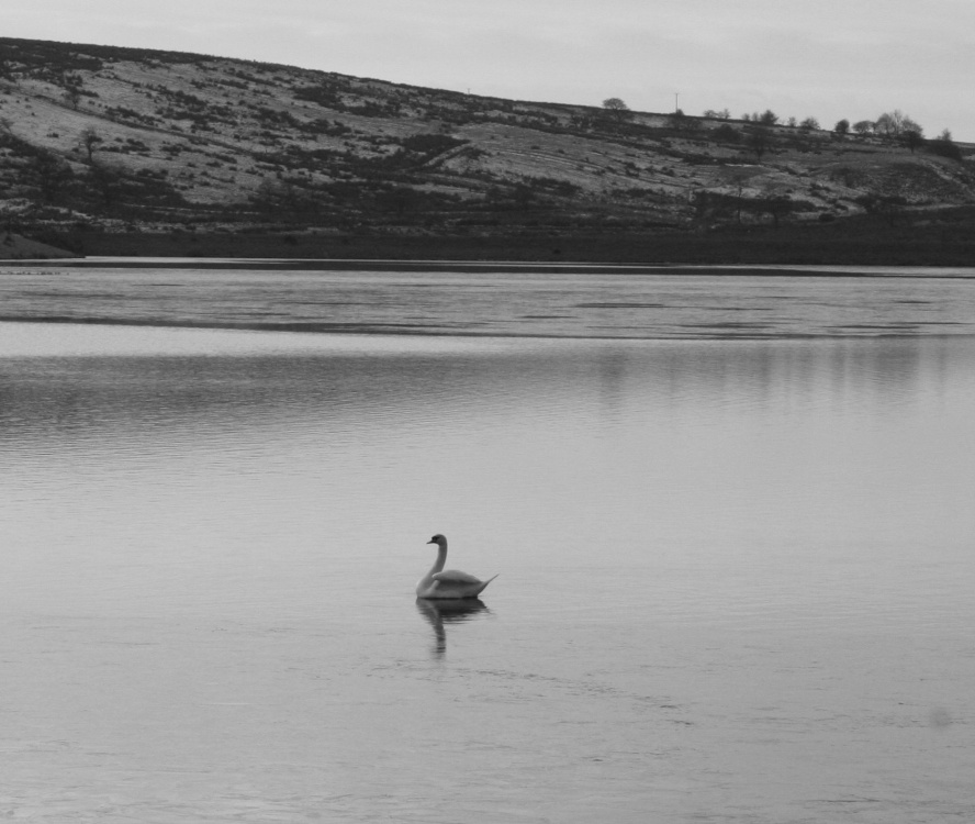 Photograph of Dean Clough Reservoir