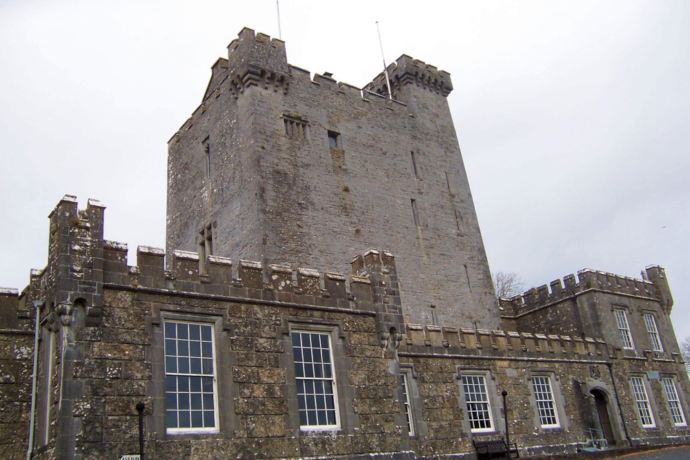 Front of Knappogue Castle