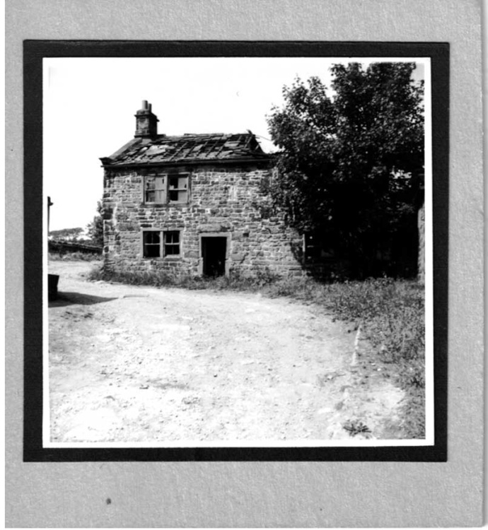 Last remains of Grange Farm Rawdon Town Street 1975