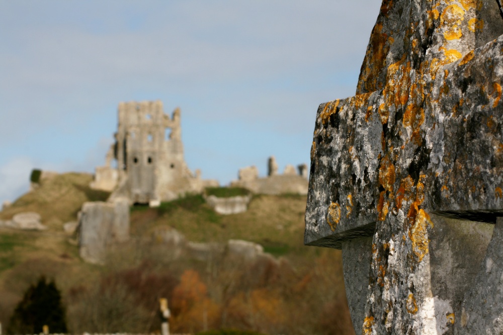 Celtic Cross and the Castle in the background