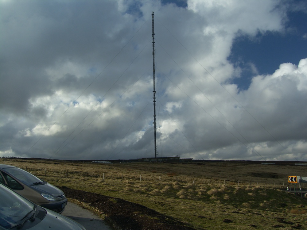 Holme Moss Radio and T V mast photo by Tom Doncaster