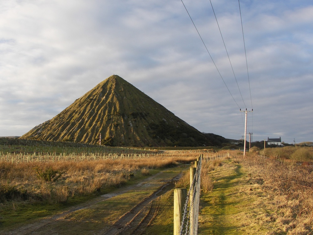 Photograph of China clay pits.
