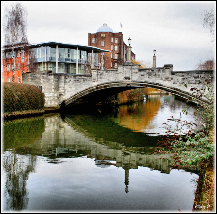 Whitefriars Bridge