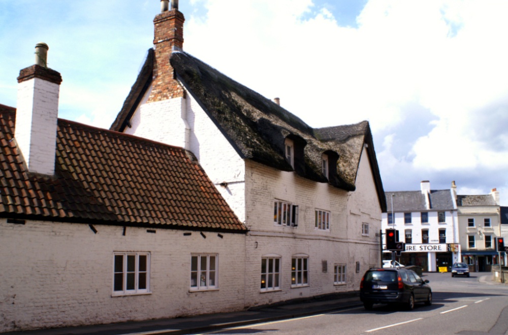 Ye Olde White Horse pub.