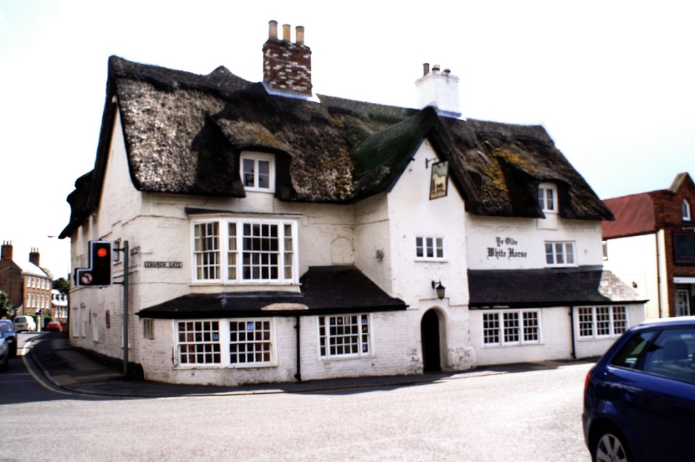Ye Olde White Horse.