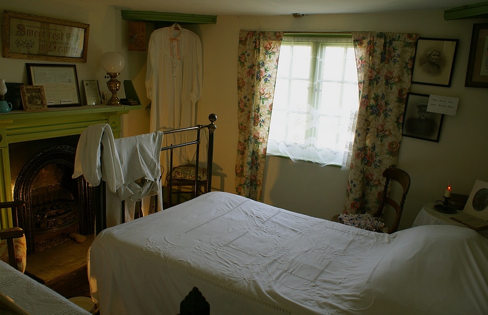 Clovelly, small village...