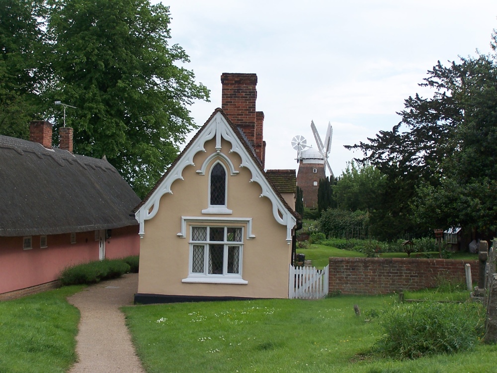 Photograph of Almshouses in Thaxted