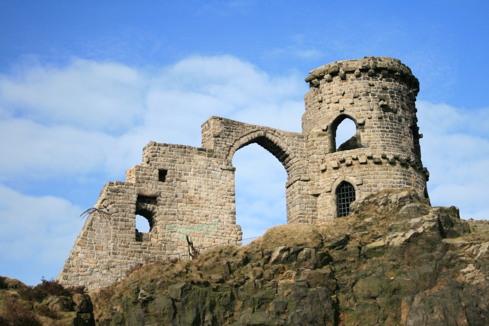 Mow Cop Morning photo by Tom Leclair