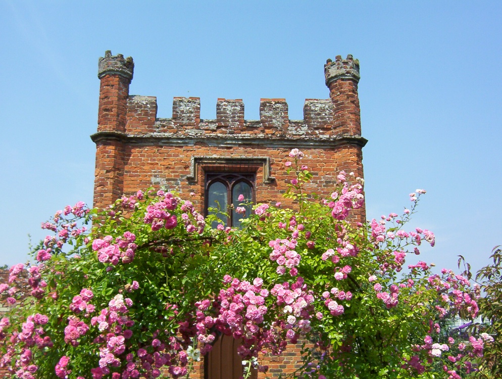 The Folly in the grounds of Spains Hall