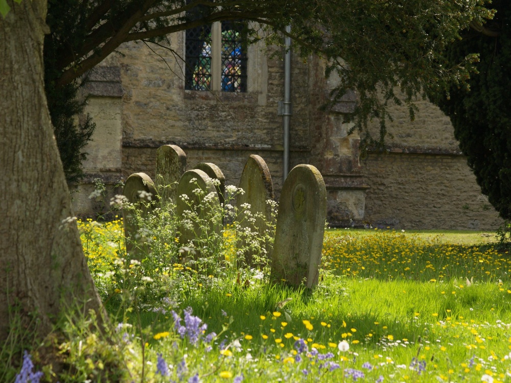St Mary's Church, Ludgershall, Bucks