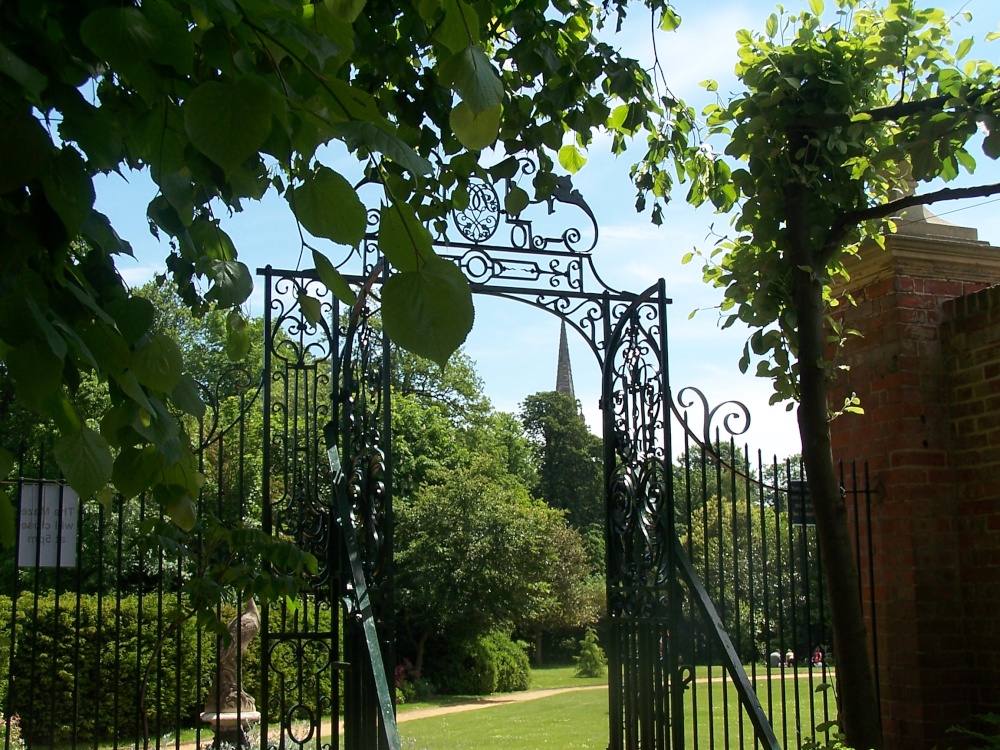 Gates at Bridge End Gardens photo by Hilda Whitworth