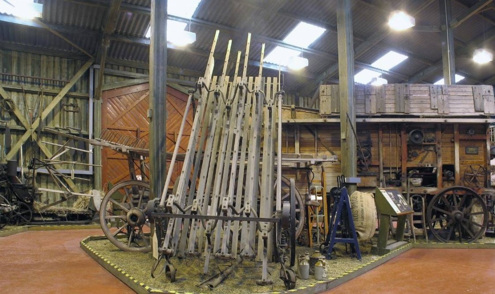 Photograph of Normanby Hall 7