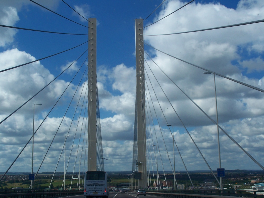 Queen Elizabet 11 Bridge Dartford