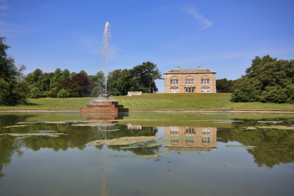 Photograph of Sledmere House 1