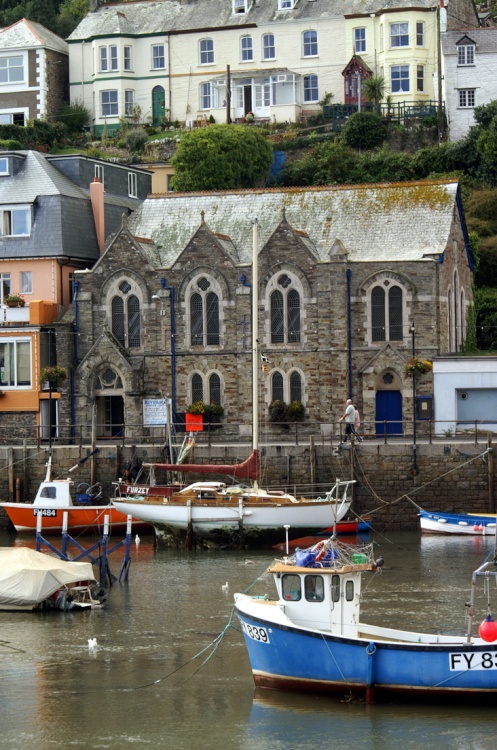 Looking from East Looe to West Looe.