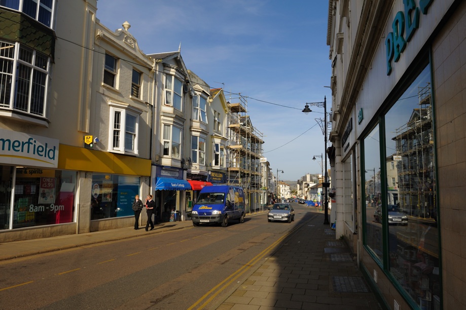 Sandown High Street - March 2009