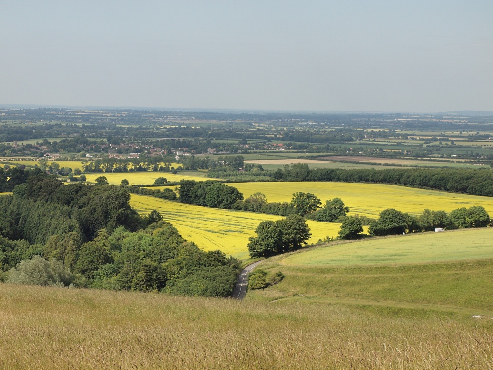View over Uffington, Oxon photo by Tony Tooth