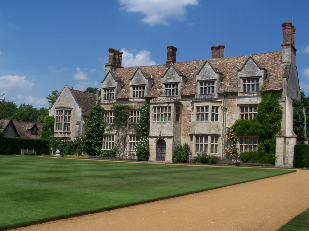 Anglesey Abbey photo by Hilda Whitworth