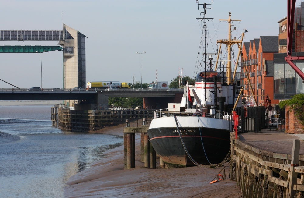 River Hull low tide